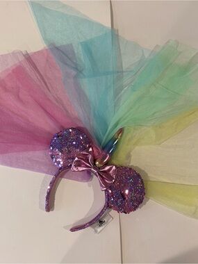 Disney Parks Unicorn Minnie Mouse Ears Rainbow Veil Sequin Headband